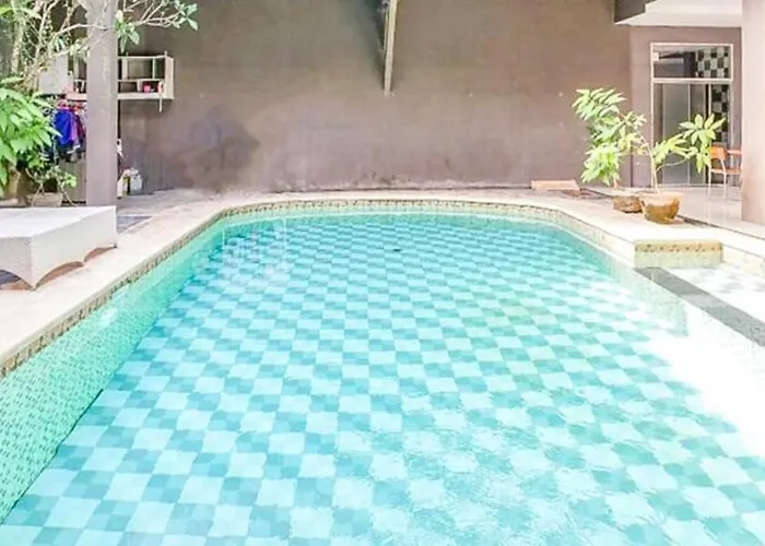 Pensión Bali 4 2*